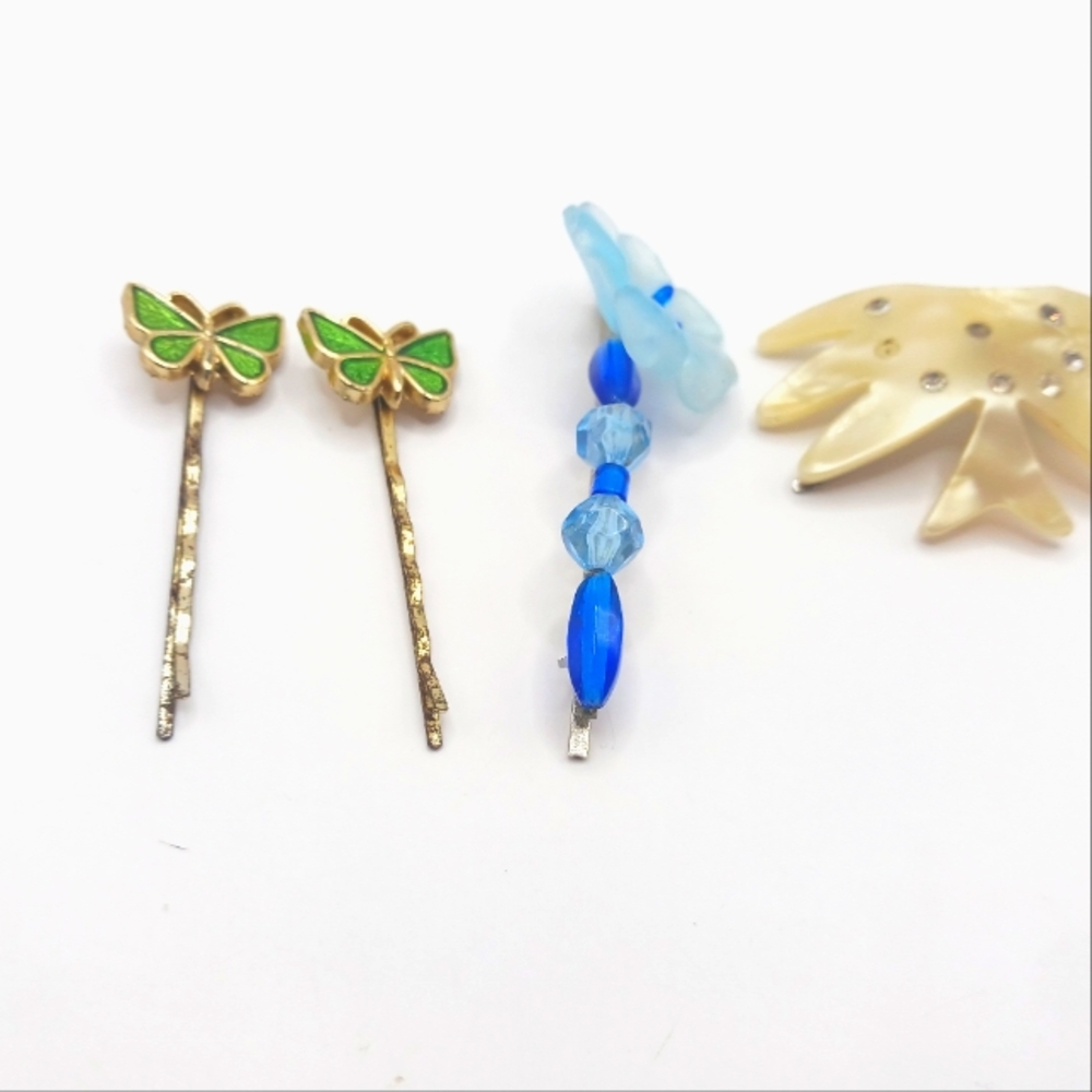 Lot of 4 Vintage‎ Barrettes or Clips